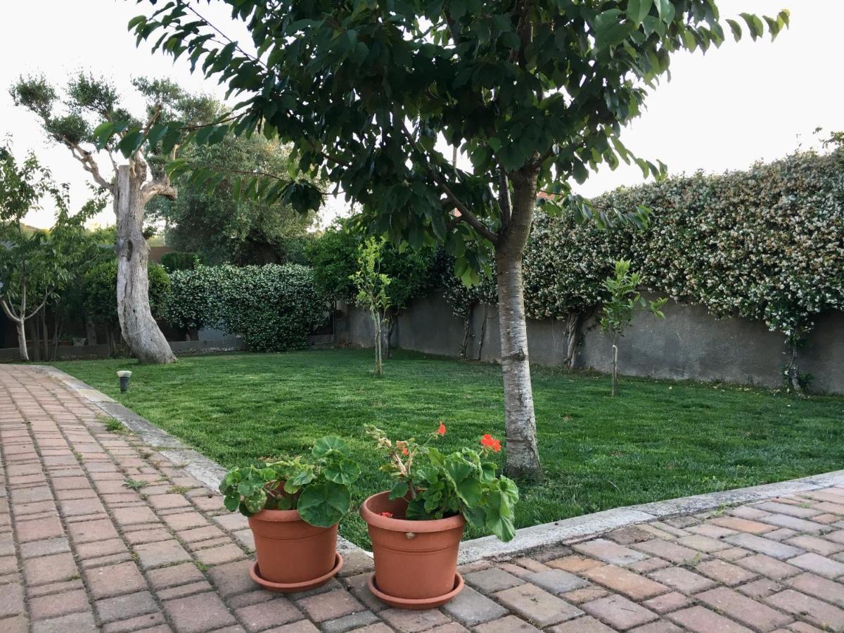 Golden Villa, Residenza di Campagna Sassari Esterno foto